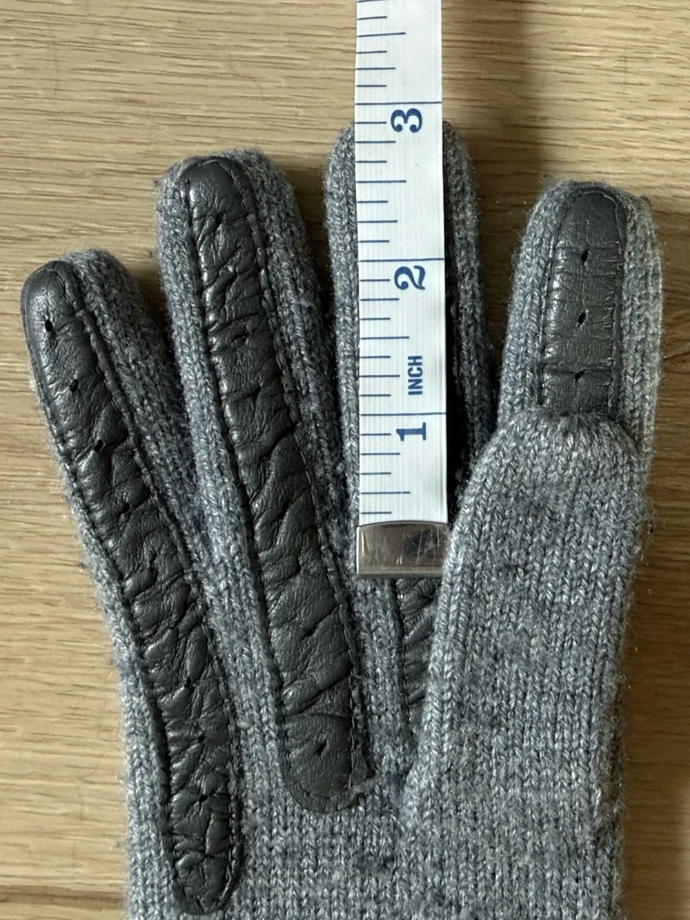 Vintage Isotoner Gray Knit Gloves Aris Leather Chevron Warm-Ups Woolite Tag 80s